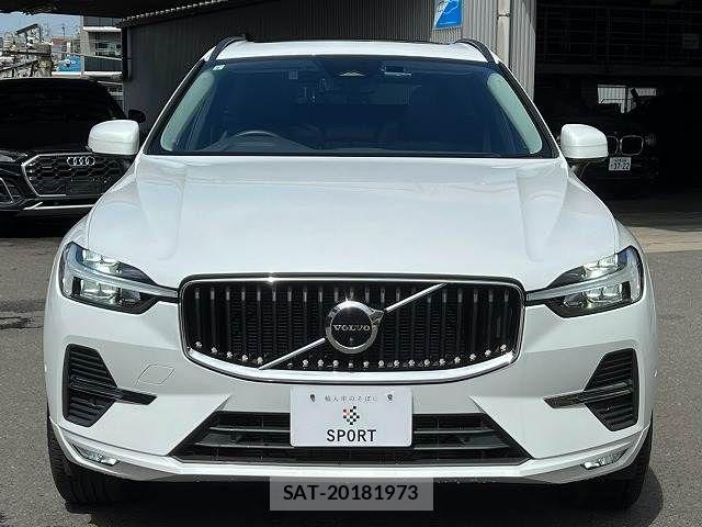 Volvo XC60 2022-09 8797875-14