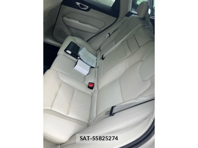 Volvo XC60 2018-05 8832381-11