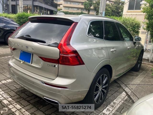 Volvo XC60 2018-05 8832381-2