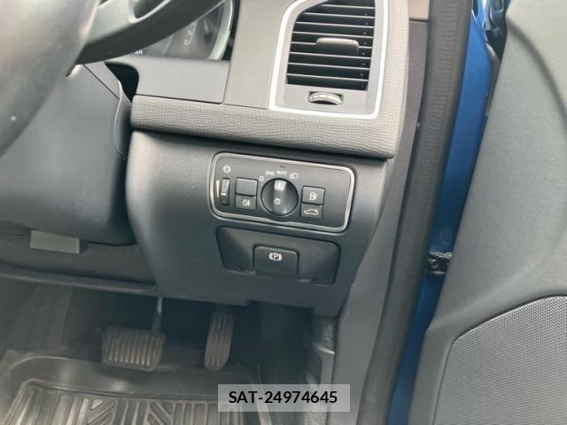 Volvo XC60 2015-11 8851021-13