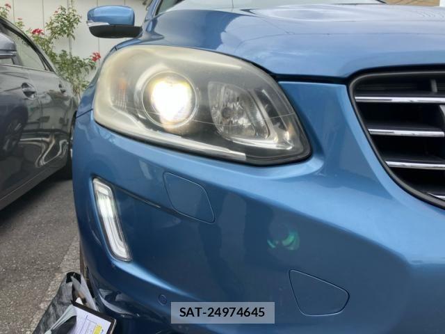 Volvo XC60 2015-11 8851021-24