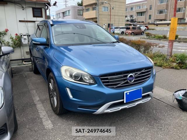 Volvo XC60 2015-11 8851021-2