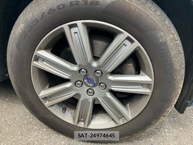 Volvo XC60 2015-11 8851021-4
