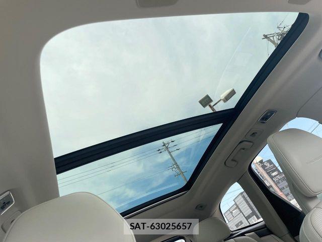 Volvo XC60 2017-12 8882860-3