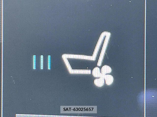 Volvo XC60 2017-12 8882860-5