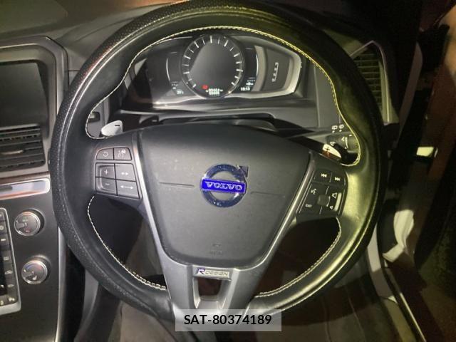 Volvo XC60 2015-07 8882861-14