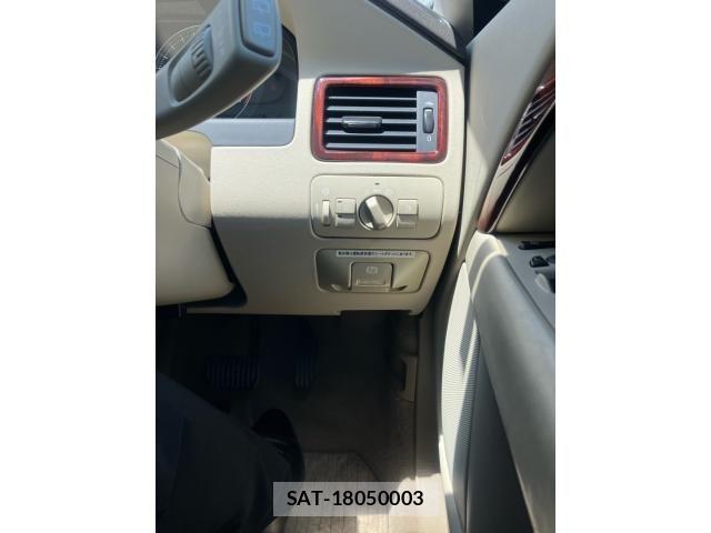 Volvo XC70 2009-03 7621166-15