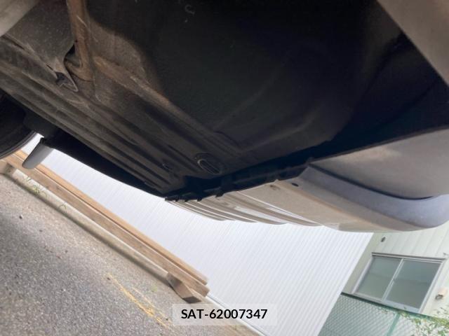 Volvo XC70 2005-07 7730485-14