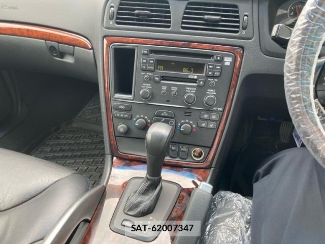Volvo XC70 2005-07 7730485-20