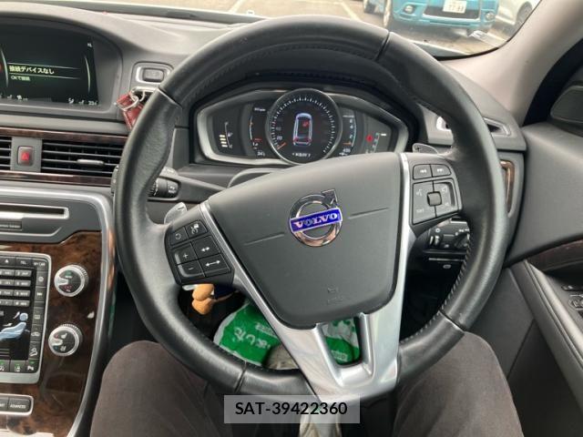 Volvo XC70 2016-07 7981480-22