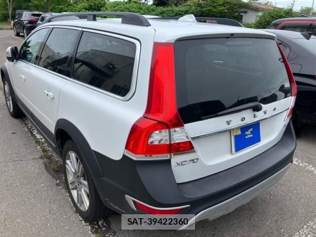 Volvo XC70 2016-07 7981480-3