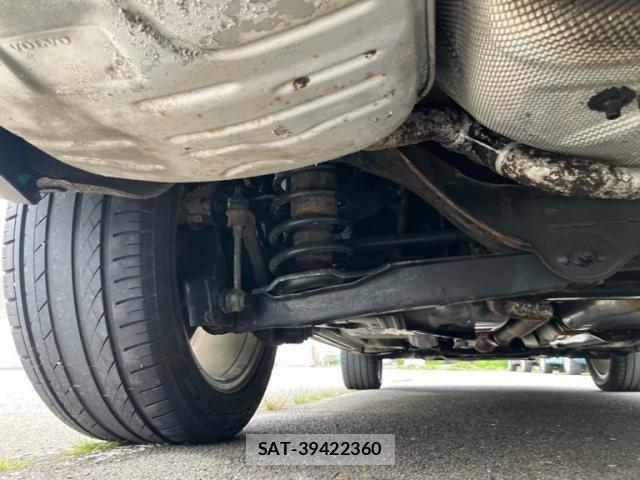 Volvo XC70 2016-07 7981480-5