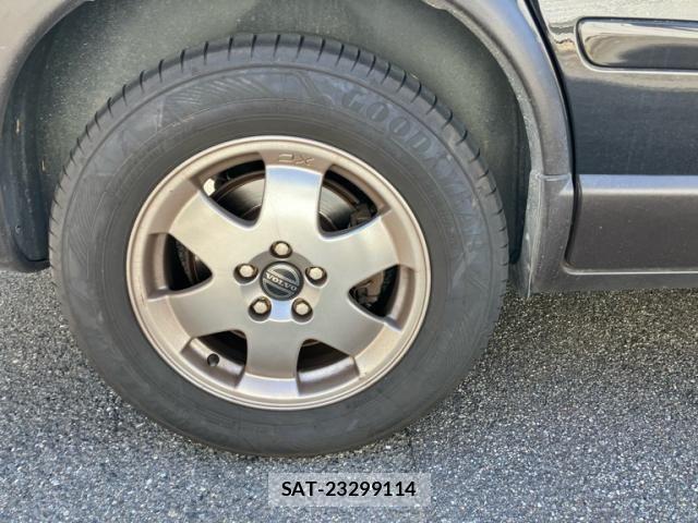 Volvo XC70 2004-06 8039053-7