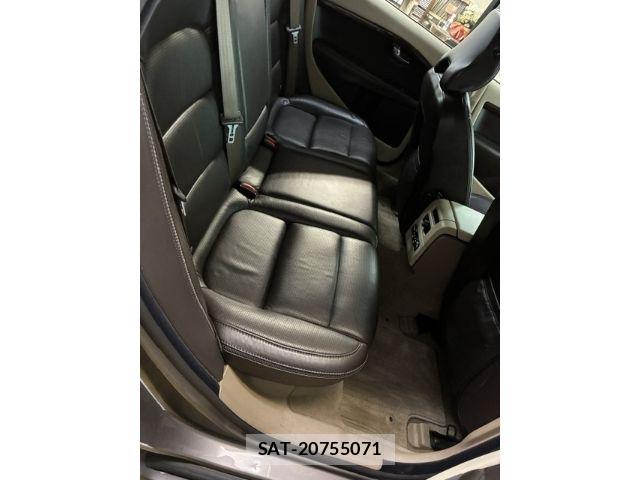Volvo XC70 2007-12 8746687-2