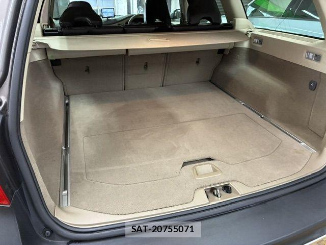 Volvo XC70 2007-12 8746687-4