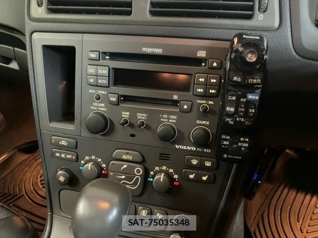 Volvo XC70 2003-02 8746688-16
