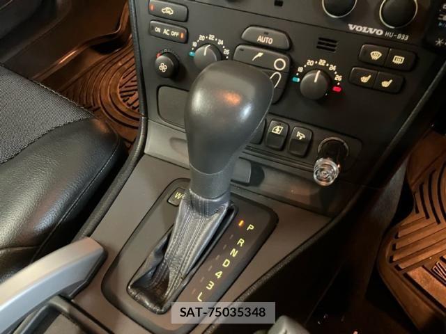 Volvo XC70 2003-02 8746688-17