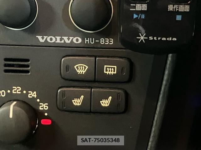 Volvo XC70 2003-02 8746688-20