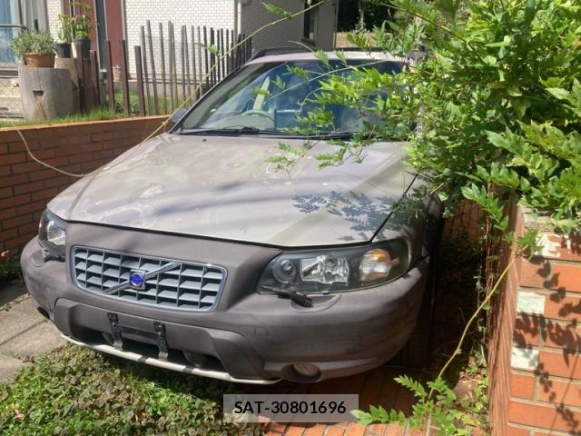 Volvo XC70 2003-12 8884567-2