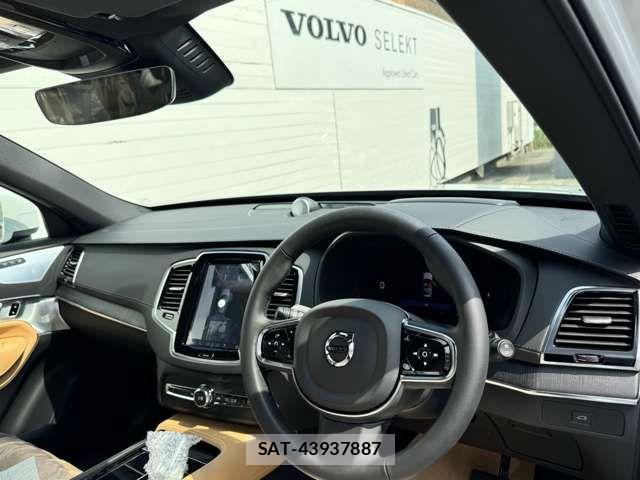 Volvo XC90 2024-03 1180729-3