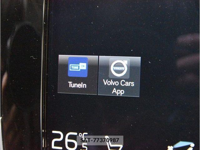 Volvo XC90 2020-01 3390624-25