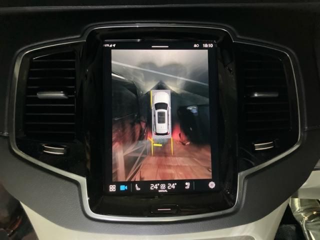 Volvo XC90 2024-08 3687147-23