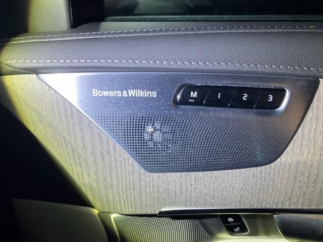 Volvo XC90 2024-08 3687147-25