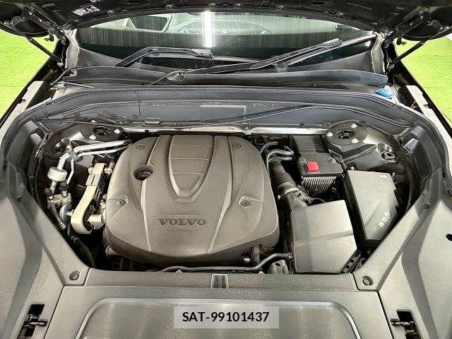 Volvo XC90 2019-05 4759240-11
