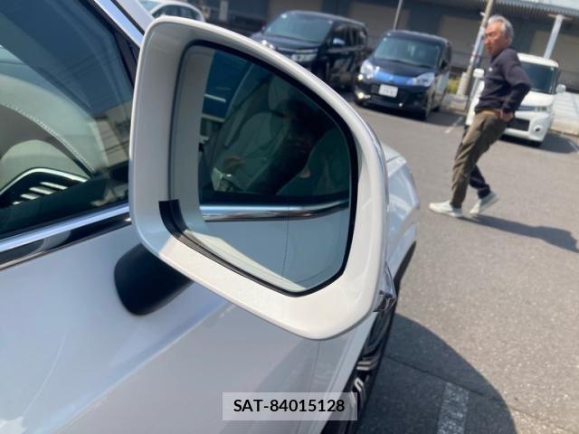 Volvo XC90 2023-08 5882249-8