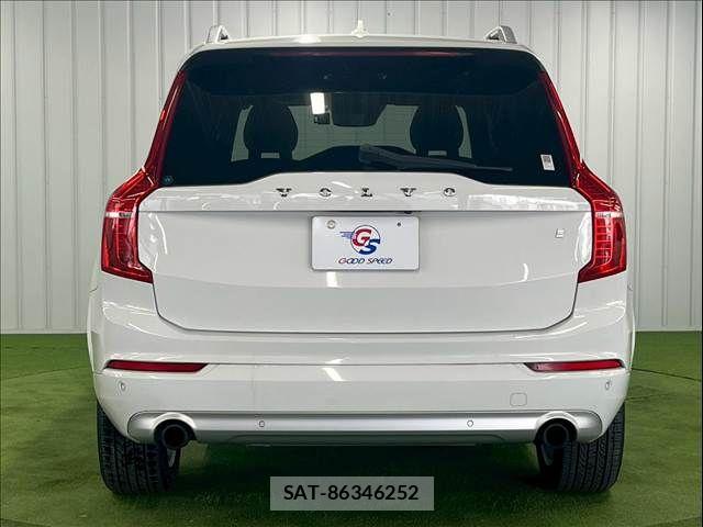 Volvo XC90 2017-09 6547279-13