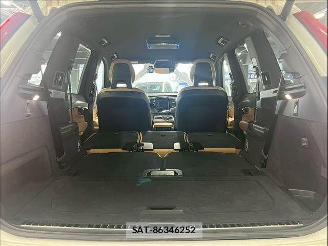 Volvo XC90 2017-09 6547279-17