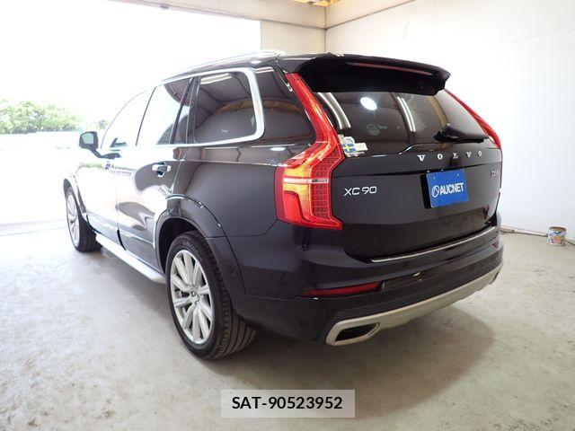 Volvo XC90 2019-06 6615541-2