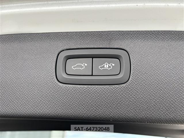Volvo XC90 2021-01 6753820-15
