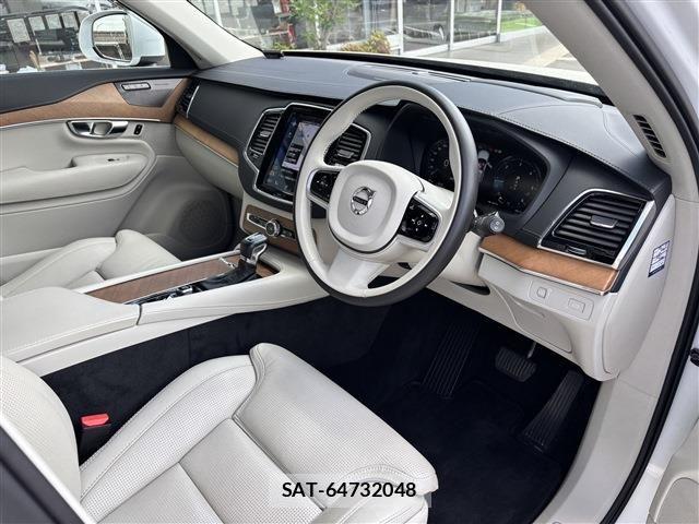 Volvo XC90 2021-01 6753820-4