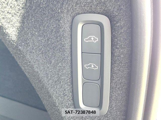 Volvo XC90 2025-03 6753813-9