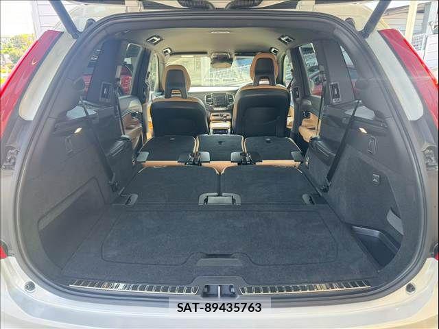 Volvo XC90 2017-12 6817887-17