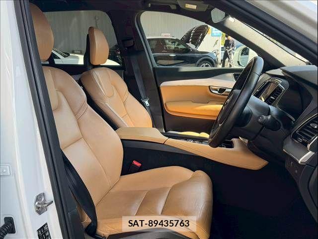 Volvo XC90 2017-12 6817887-5