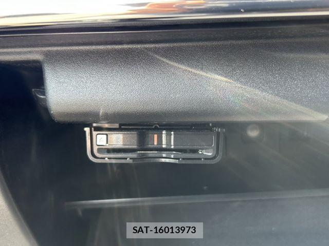Volvo XC90 2021-12 6915087-20
