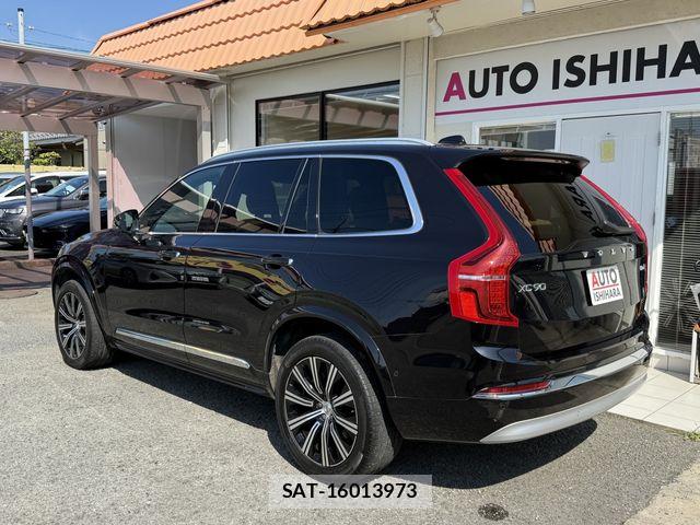 Volvo XC90 2021-12 6915087-4