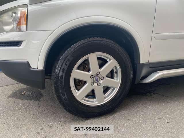 Volvo XC90 2009-09 6915086-11