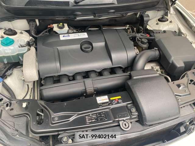 Volvo XC90 2009-09 6915086-16