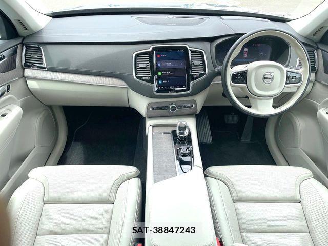 Volvo XC90 2024-06 7061296-1