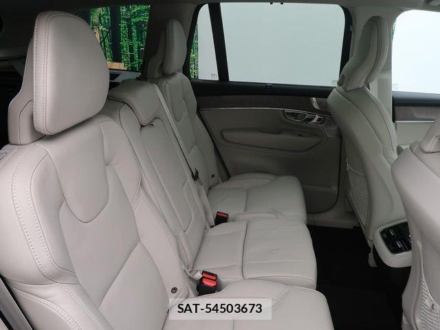 Volvo XC90 2025-02 7061292-12