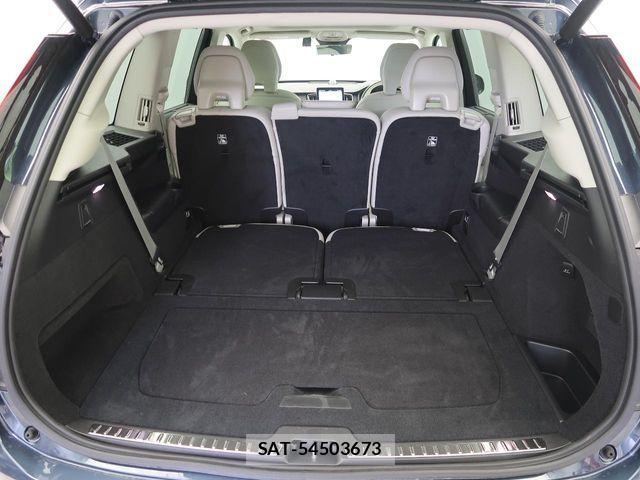 Volvo XC90 2025-02 7061292-15