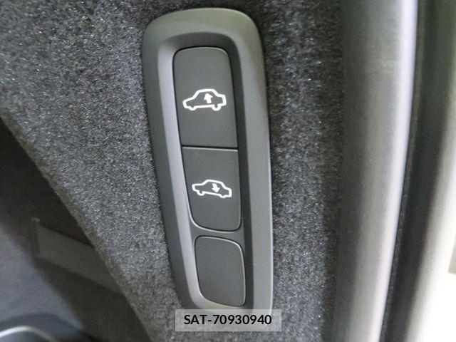 Volvo XC90 2024-03 7061293-7