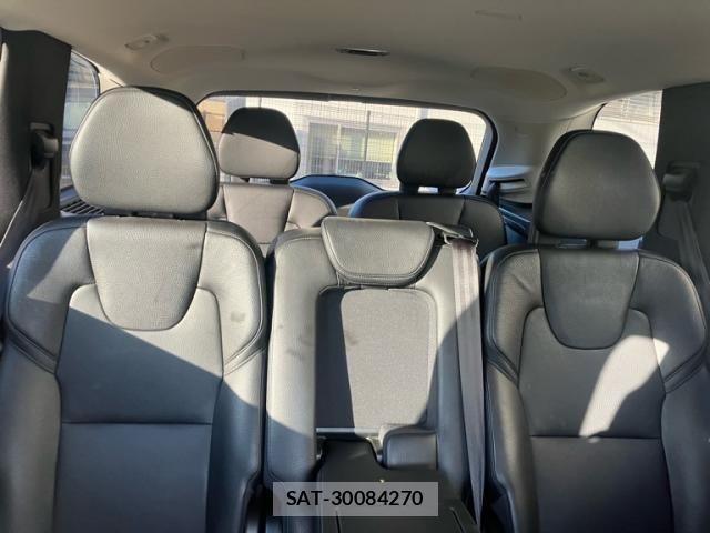 Volvo XC90 2017-08 7226831-22