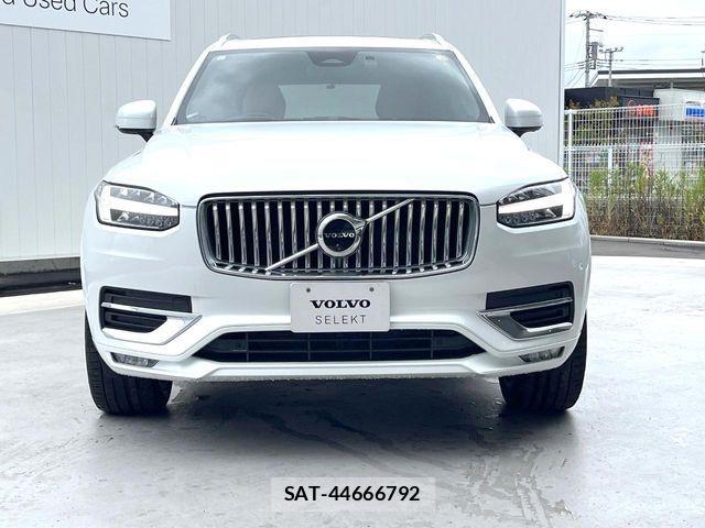 Volvo XC90 2023-08 7226836-16