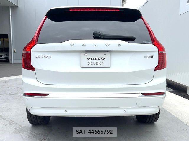 Volvo XC90 2023-08 7226836-18
