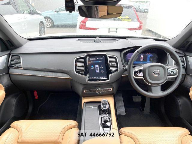 Volvo XC90 2023-08 7226836-1