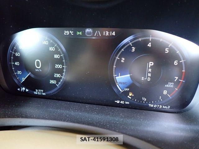 Volvo XC90 2018-01 7252767-11